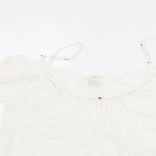 FOREVER 21 Womens Ivory   Basic T-Shirt Size L  - Cut Out Shoulder