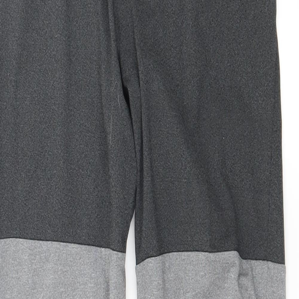 Gym Shark Womens Green   Capri Leggings Size S L29 in