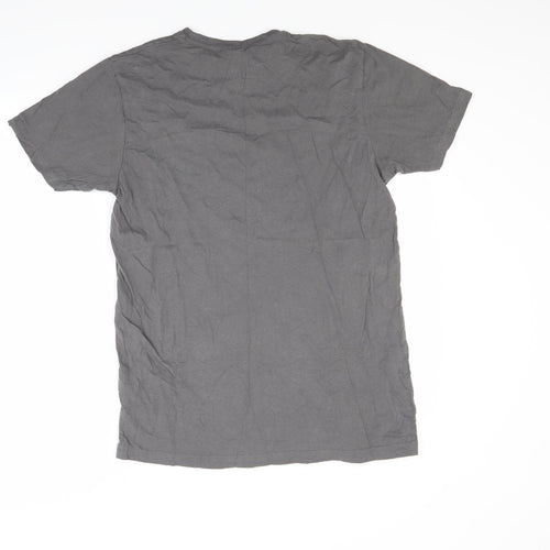 Preworn Mens Grey    T-Shirt Size XL  - The Famous Grouse Scotland