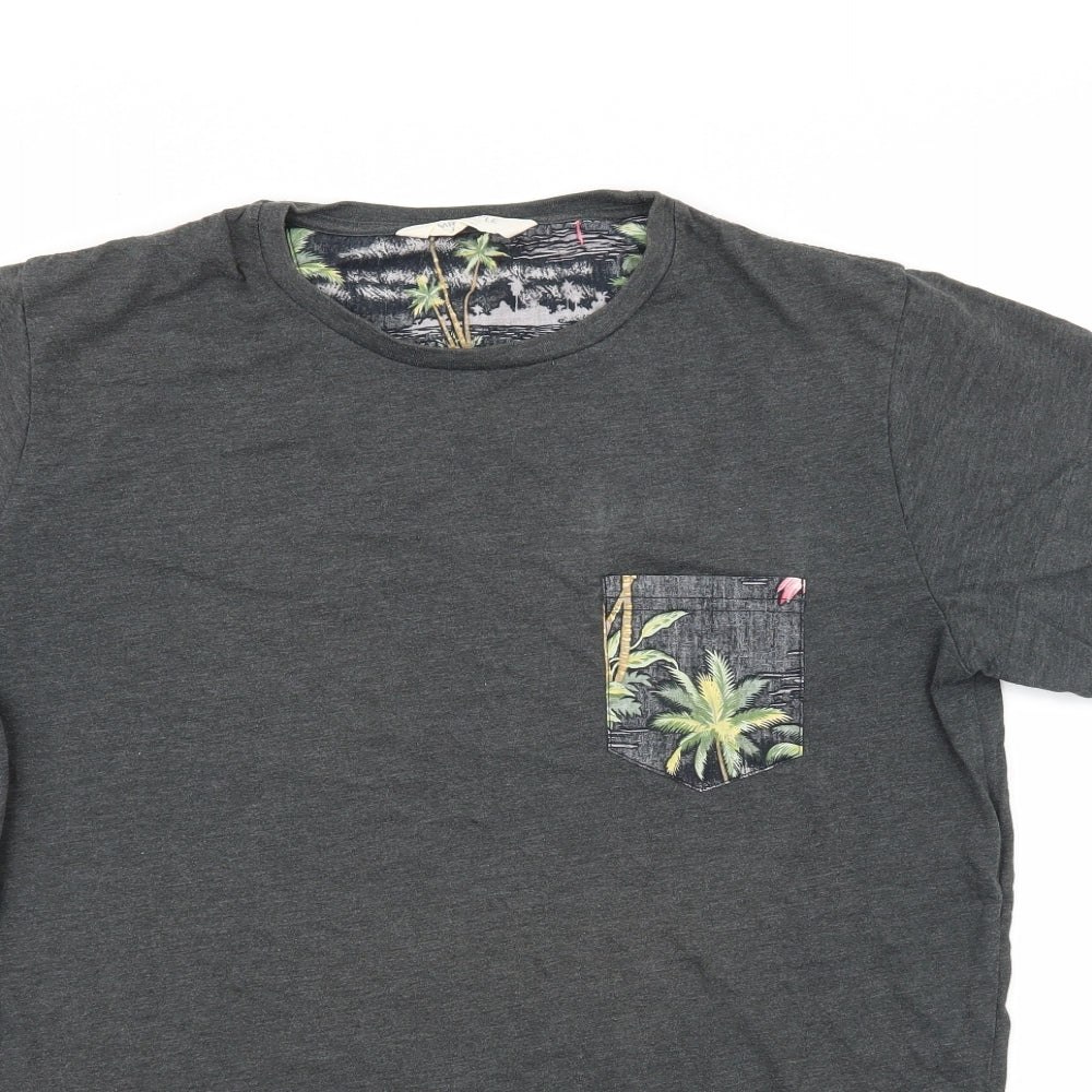 Mr simple  Mens Grey    T-Shirt Size XL