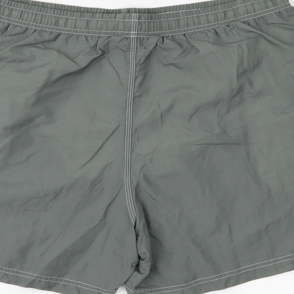 Ocean Club Mens Grey   Sweat Shorts Size XL