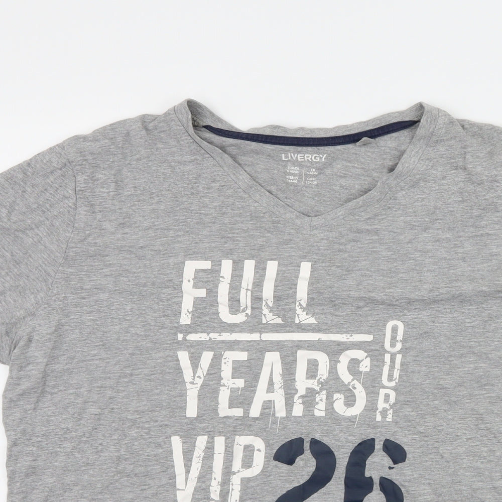 Livergy Mens Grey    T-Shirt Size S  - graphic