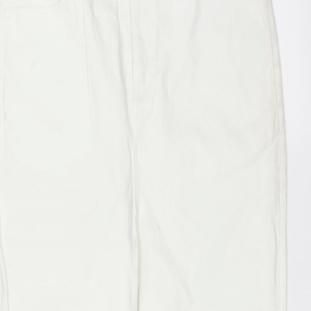 Preworn Womens White  Denim Straight Jeans Size 32 in L27 in