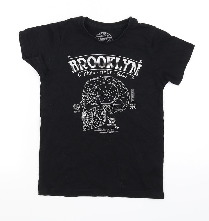 Preworn Boys Black   Basic T-Shirt Size 9 Years