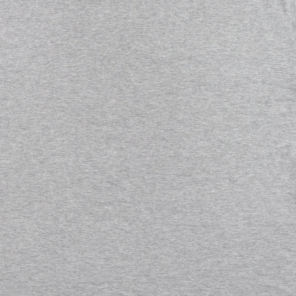 I Am Famous Mens Grey    T-Shirt Size XL