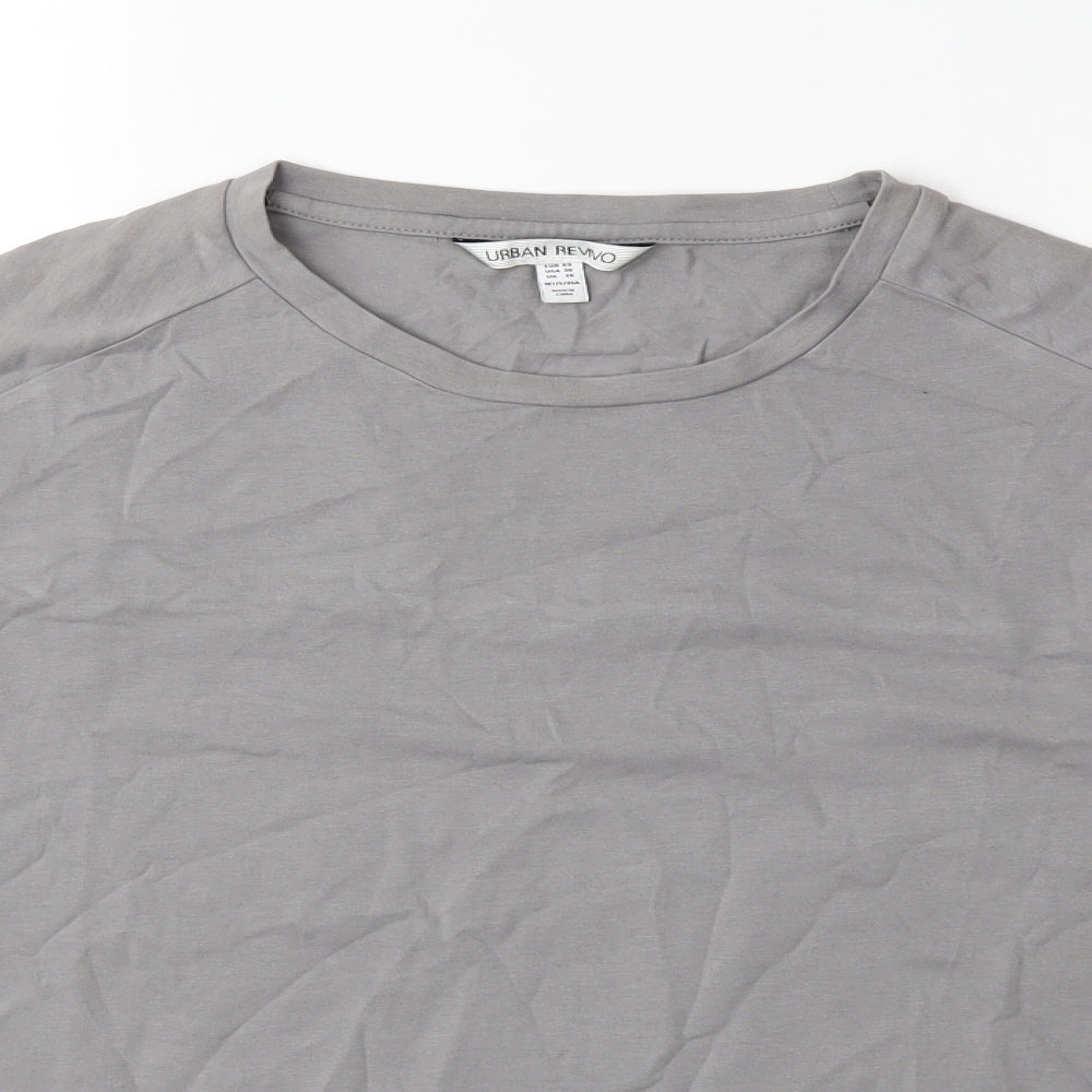 Urban Revivo Womens Grey   Basic T-Shirt Size 18