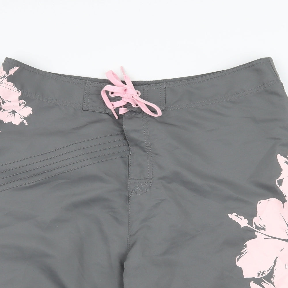 Ripcurl Mens Green Floral  Sweat Shorts Size 36 in