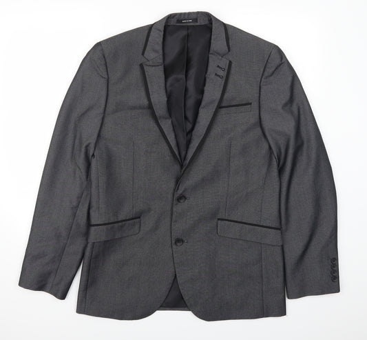 Front view of Cedarwood State men’s grey jacket suit jacket, size 40