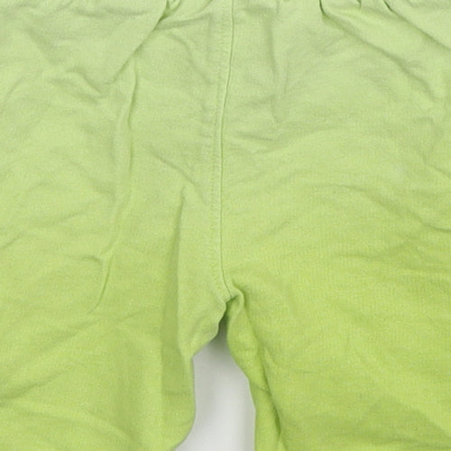 Urban Rascals Boys Green   Sweat Shorts Size 2-3 Years