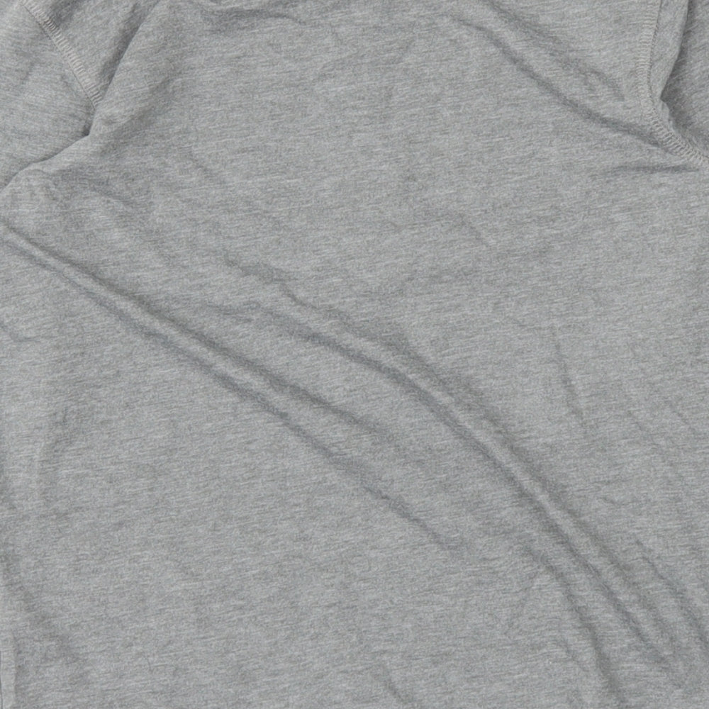 TU Boys Grey   Basic T-Shirt Size 7 Years