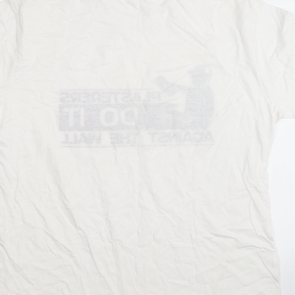 Stars & Stripes Mens White    T-Shirt Size XL  - PLASTERER NOVELTY