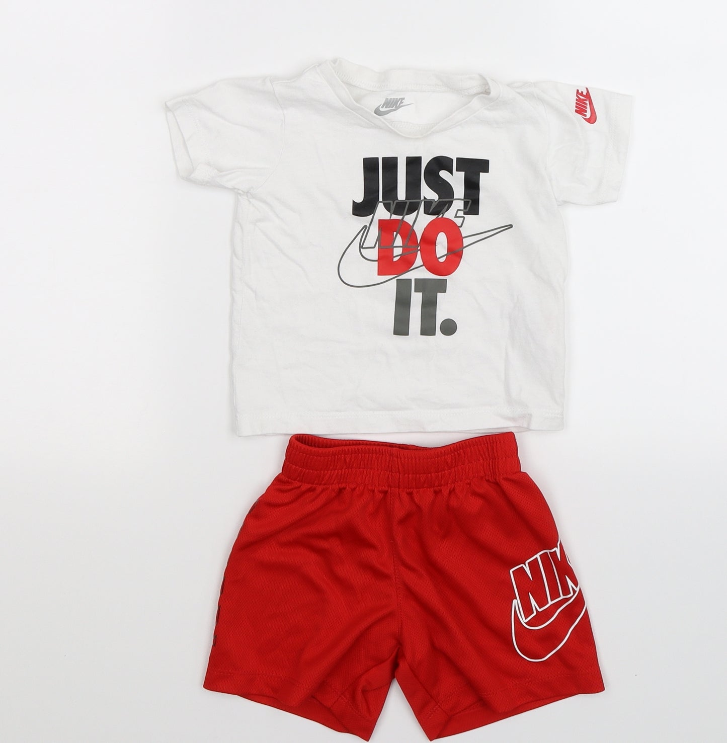 Nike Boys Red   Shorts Set Outfit/Set Size 18 Months