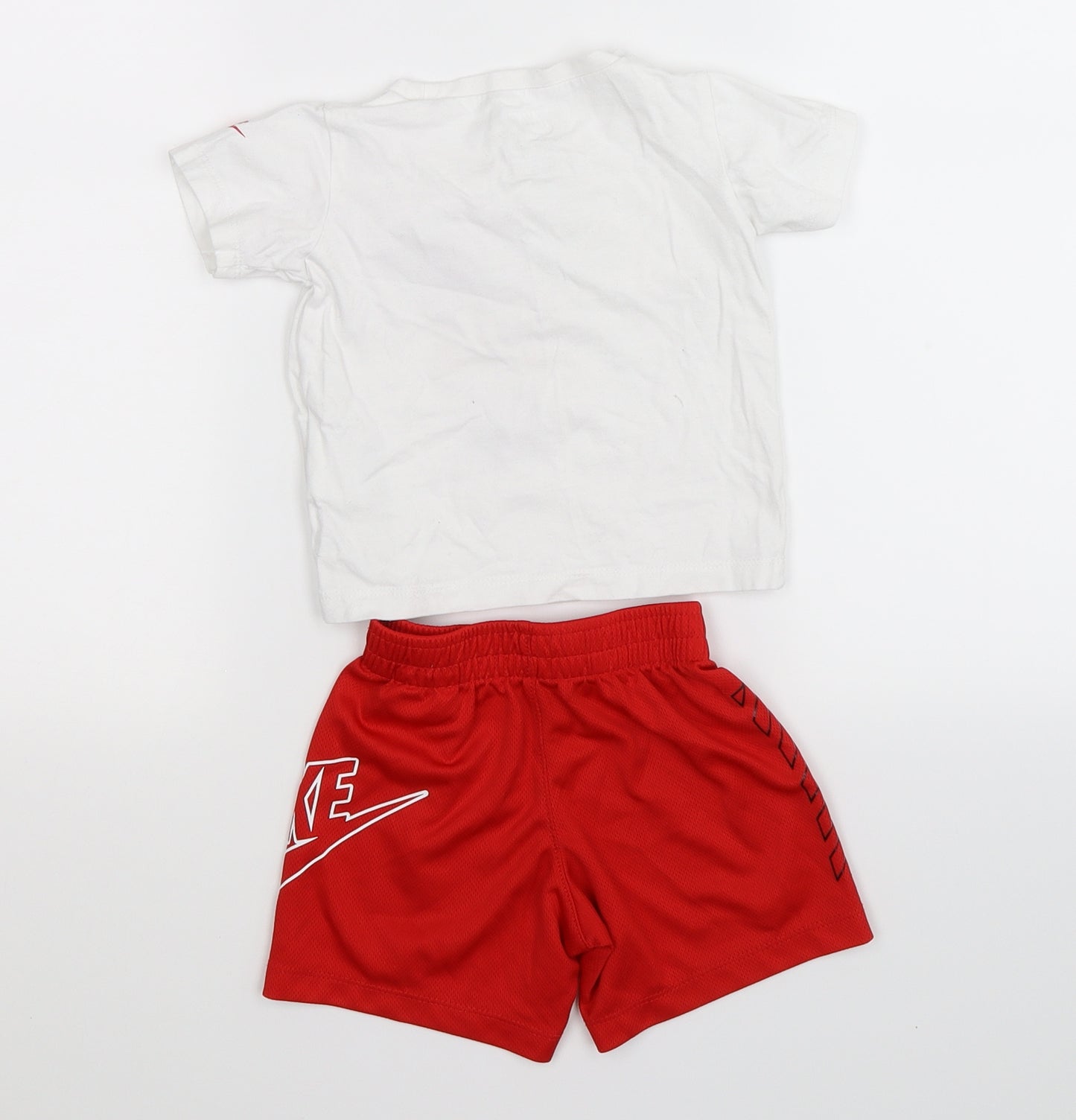 Nike Boys Red   Shorts Set Outfit/Set Size 18 Months