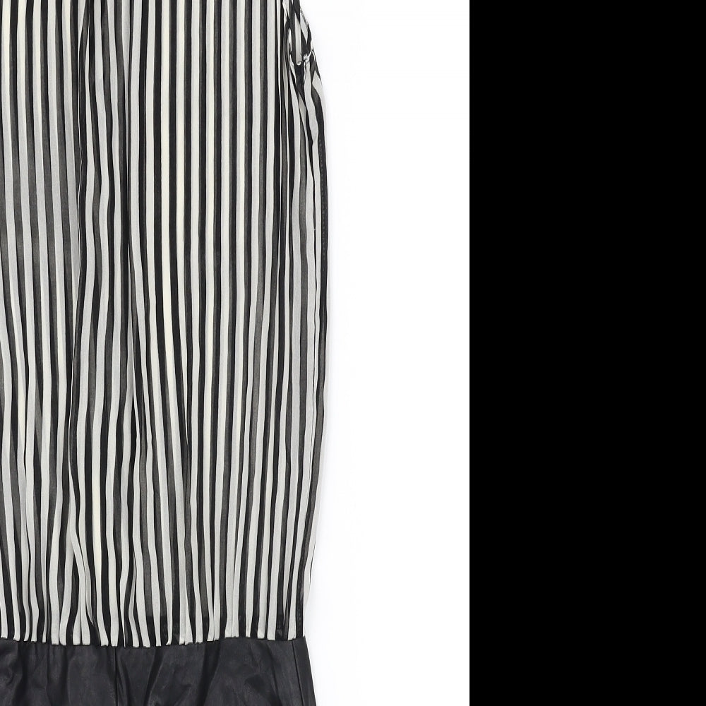 Trafaluc Womens White Striped  A-Line  Size 4