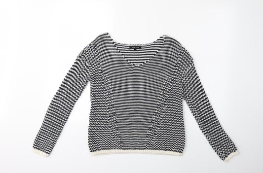Front view of New Look women’s blue striped knit jumper, size UK 8