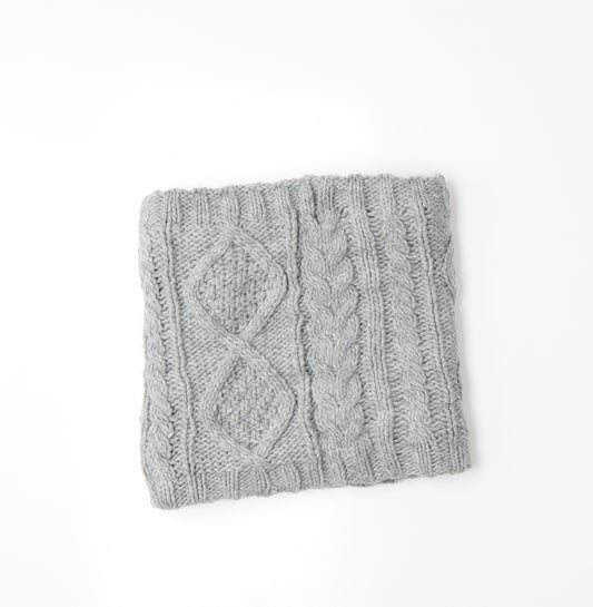 Front view of Primark women’s grey knit shawl/wrap