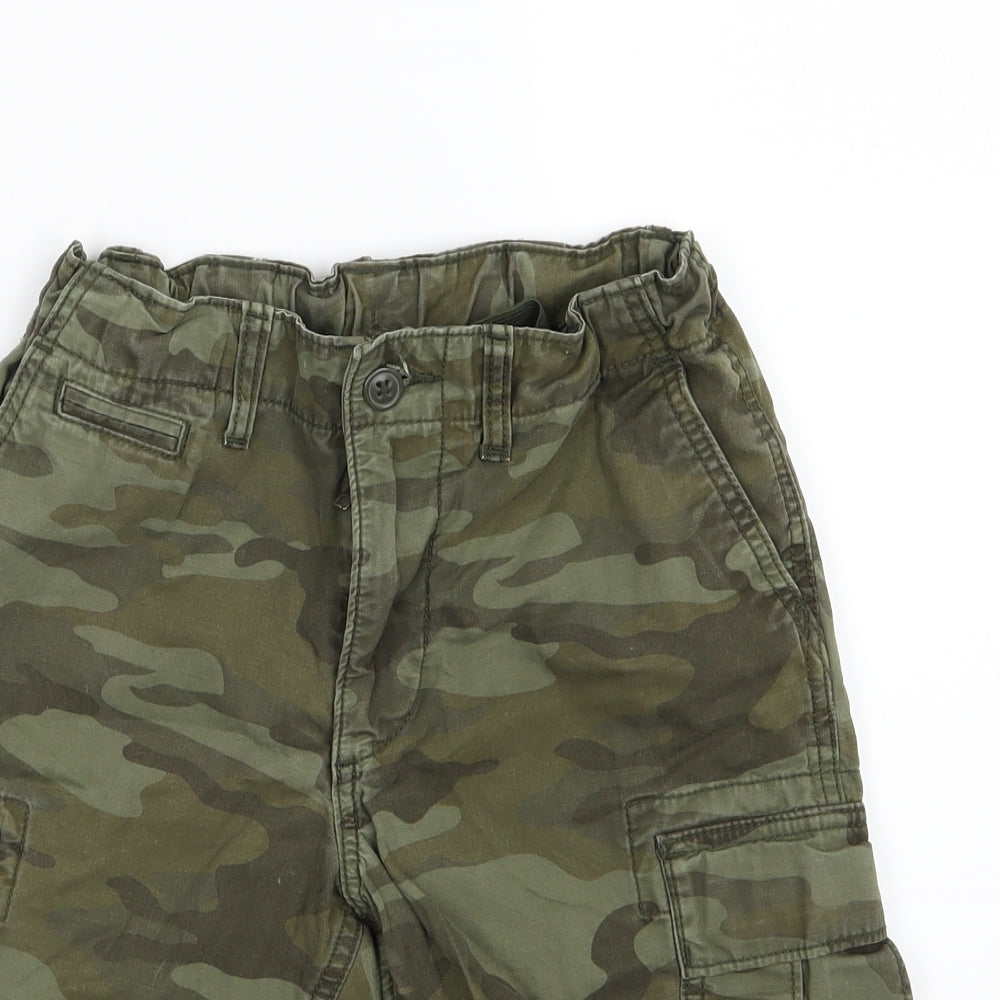 Gap Boys Green Camouflage  Cargo Shorts Size 14 Years