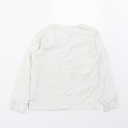 Gap  Boys White    T-Shirt Size 5 Years