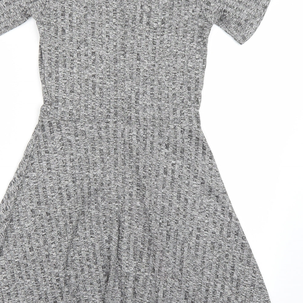 H&M Womens Grey Batik  A-Line  Size 6