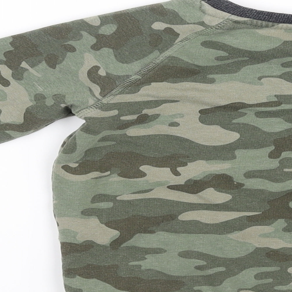 Preworn Boys Brown Camouflage  Pullover Jumper Size 3-4 Years