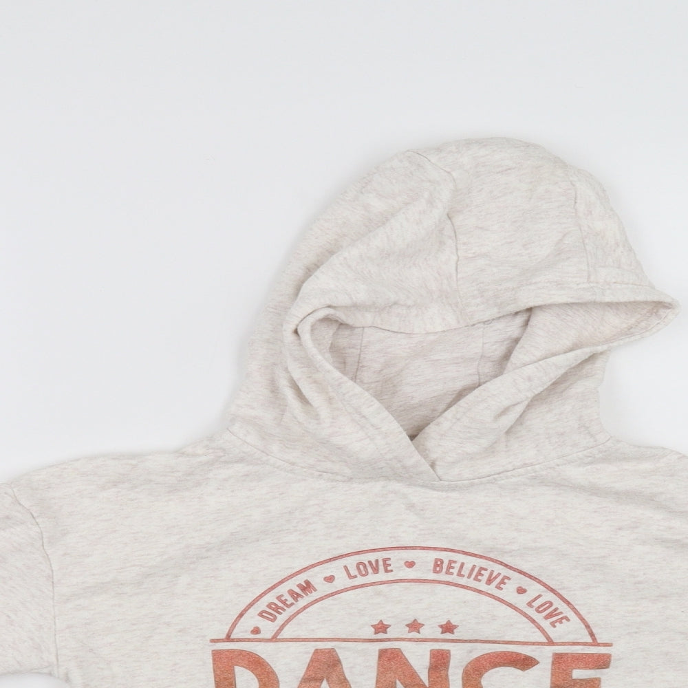 Primark Girls White   Pullover Hoodie Size 8-9 Years