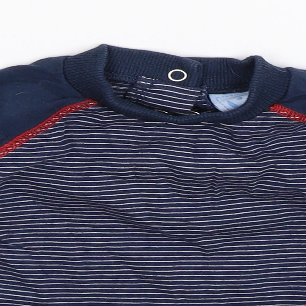 Preworn Baby Blue Striped  Basic T-Shirt Size 9-12 Months