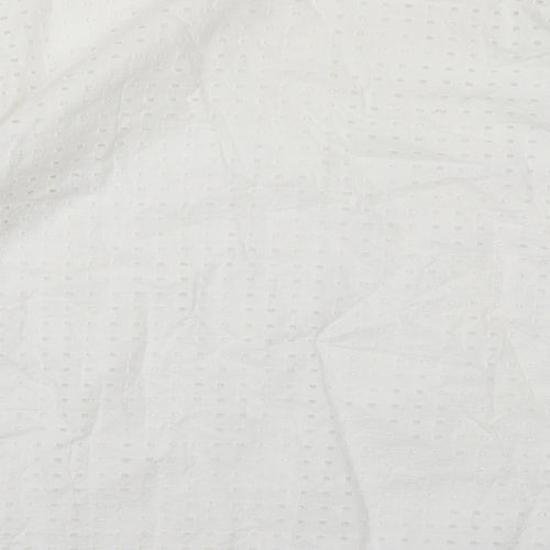 UNI QLO Womens White   Basic  Size L