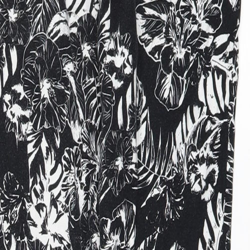 George Womens Black Floral  Trousers  Size 12 L22 in