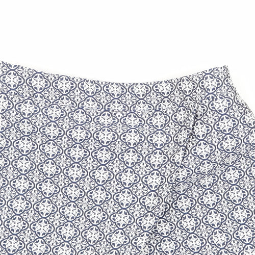 F&F Womens Blue Floral  Hot Pants Shorts Size 23 in
