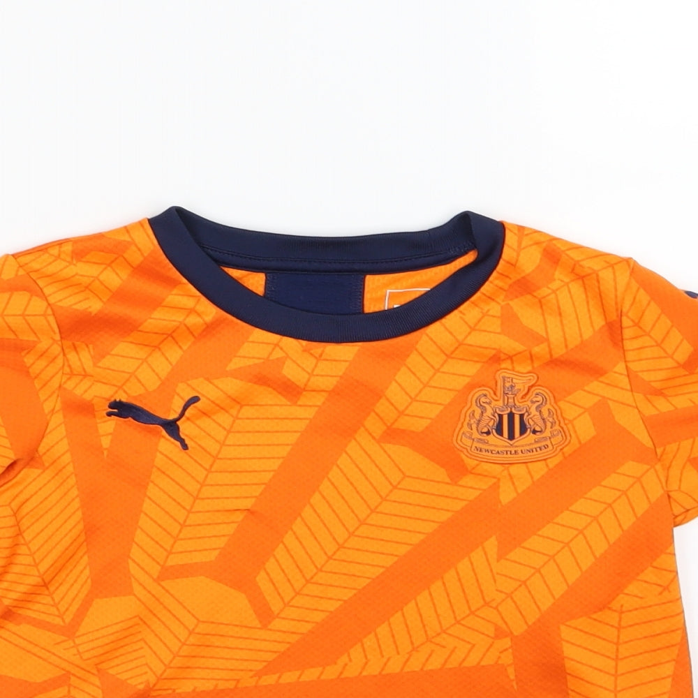 PUMA Boys Orange   Basic T-Shirt Size 7-8 Years  - Newcastle United