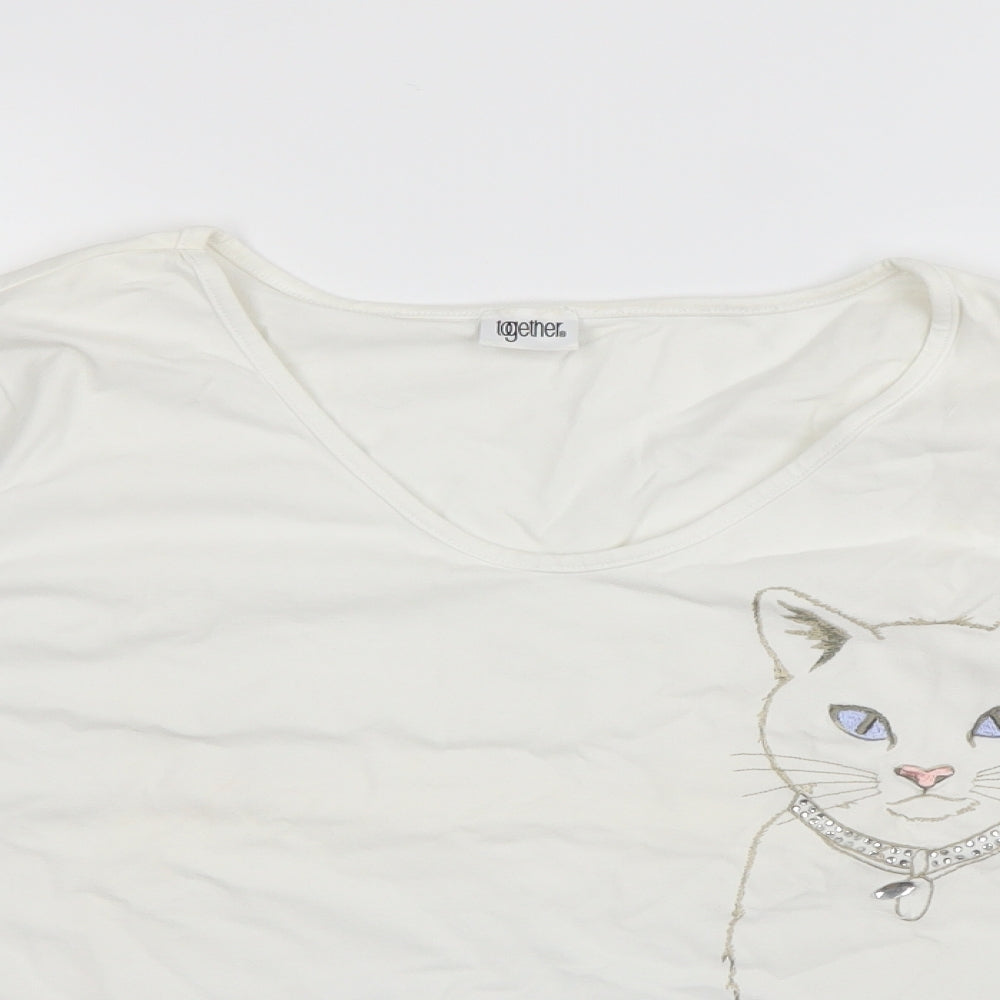 Together Womens White   Basic T-Shirt Size 18