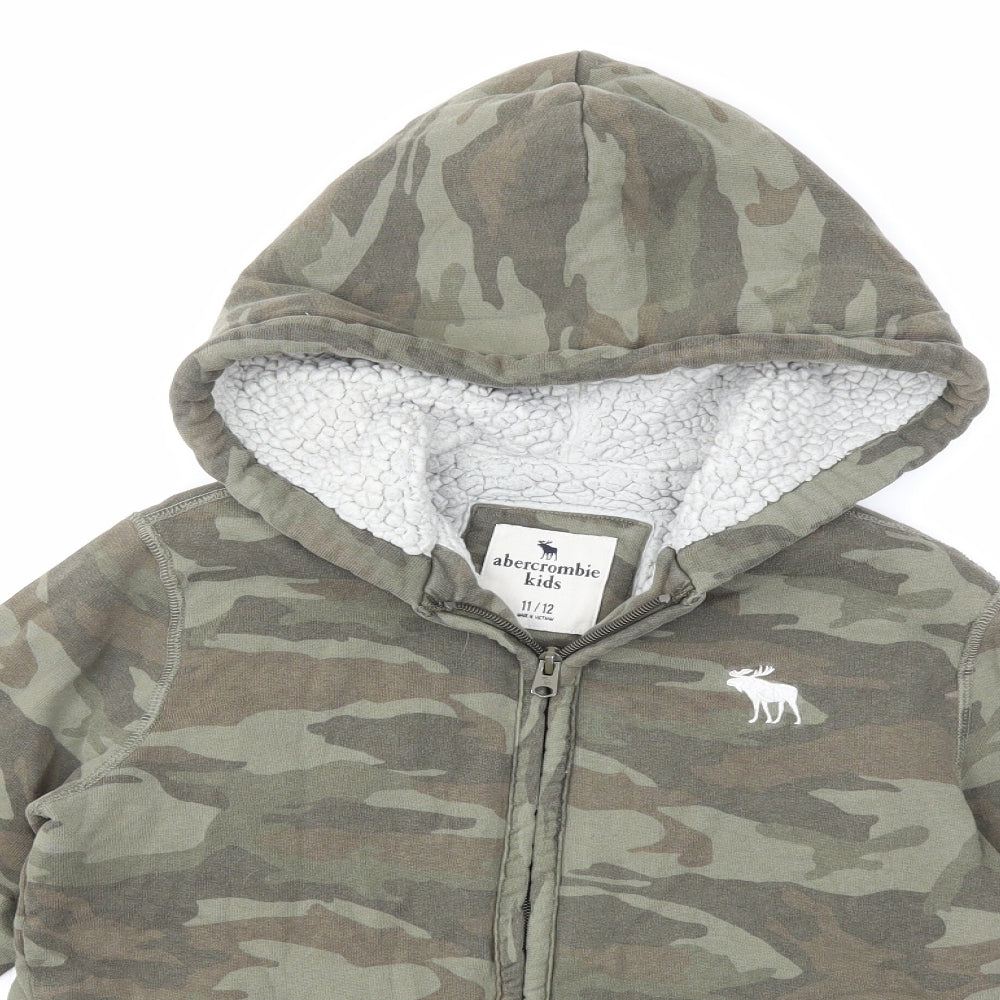 Abercrombie & Fitch Boys Green Camouflage  Pullover Hoodie Size 11-12 Years