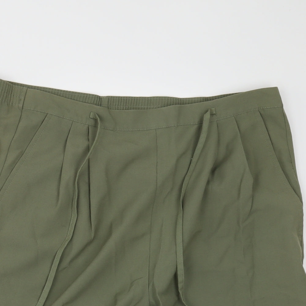 Isabella Womens Green   Chino Shorts Size 16