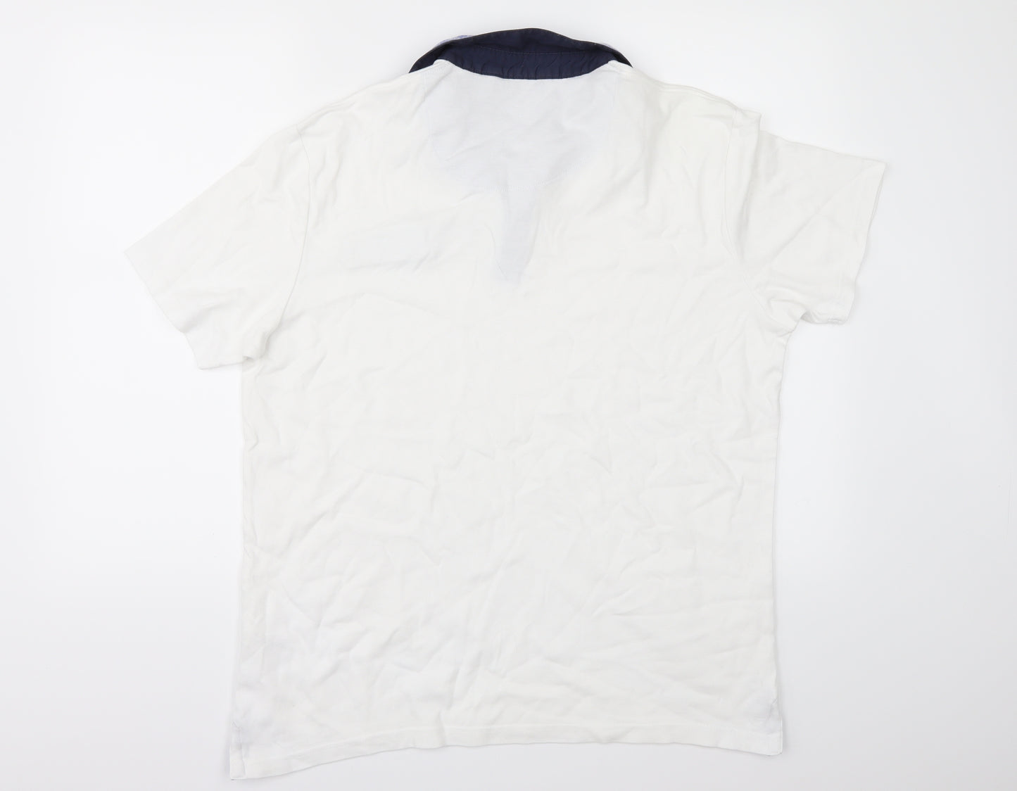 George Mens White    Polo Size L