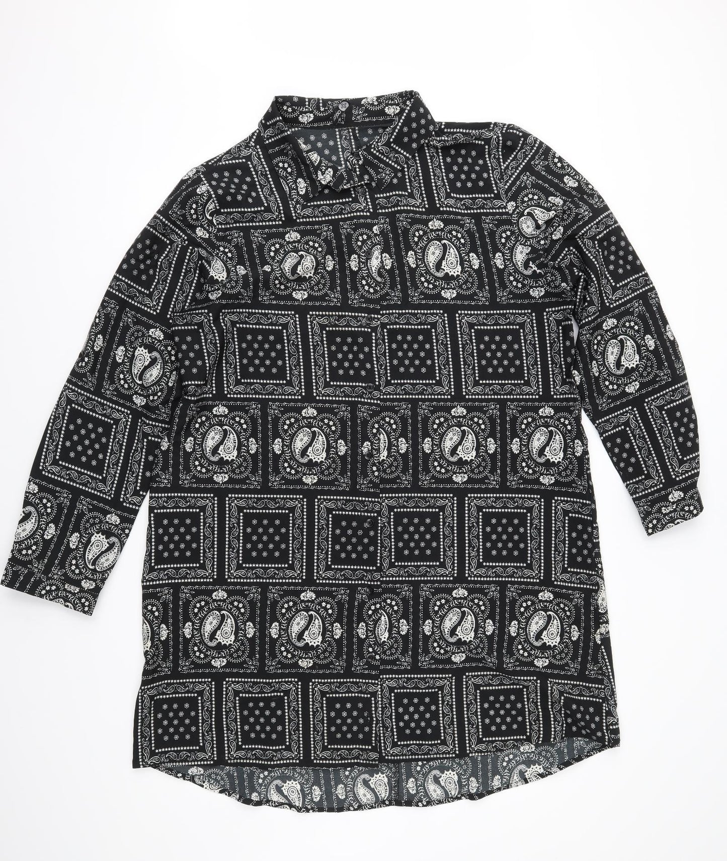 Boohoo Womens Black Paisley  Basic Button-Up Size 18