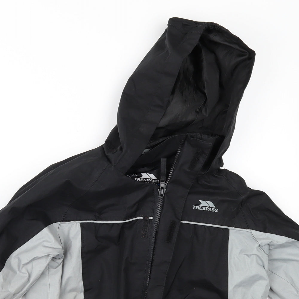Trespass Boys Black   Jacket Coatigan Size 5-6 Years