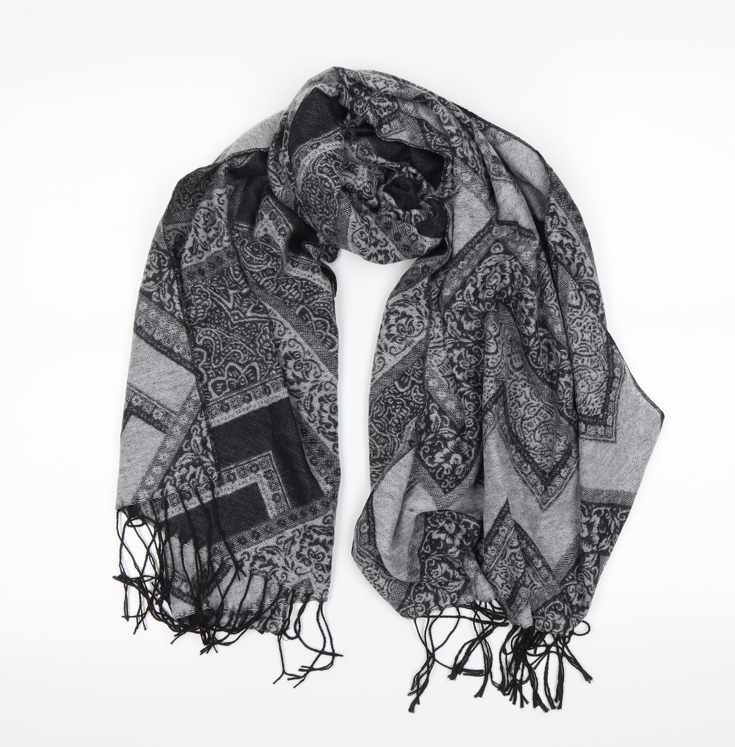 Preworn  Black Geometric   Scarf