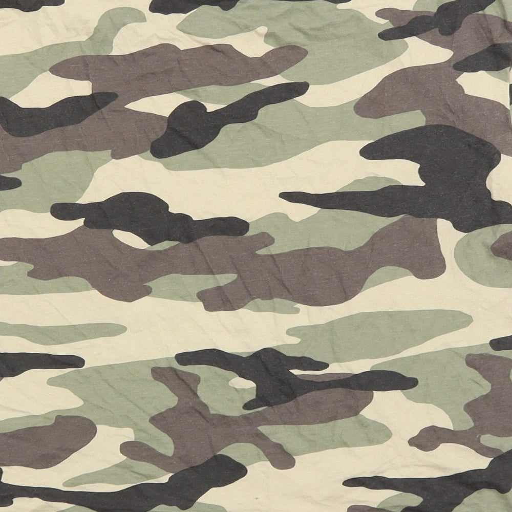 Divided by H&M Boys Green Camouflage  Basic T-Shirt Size S