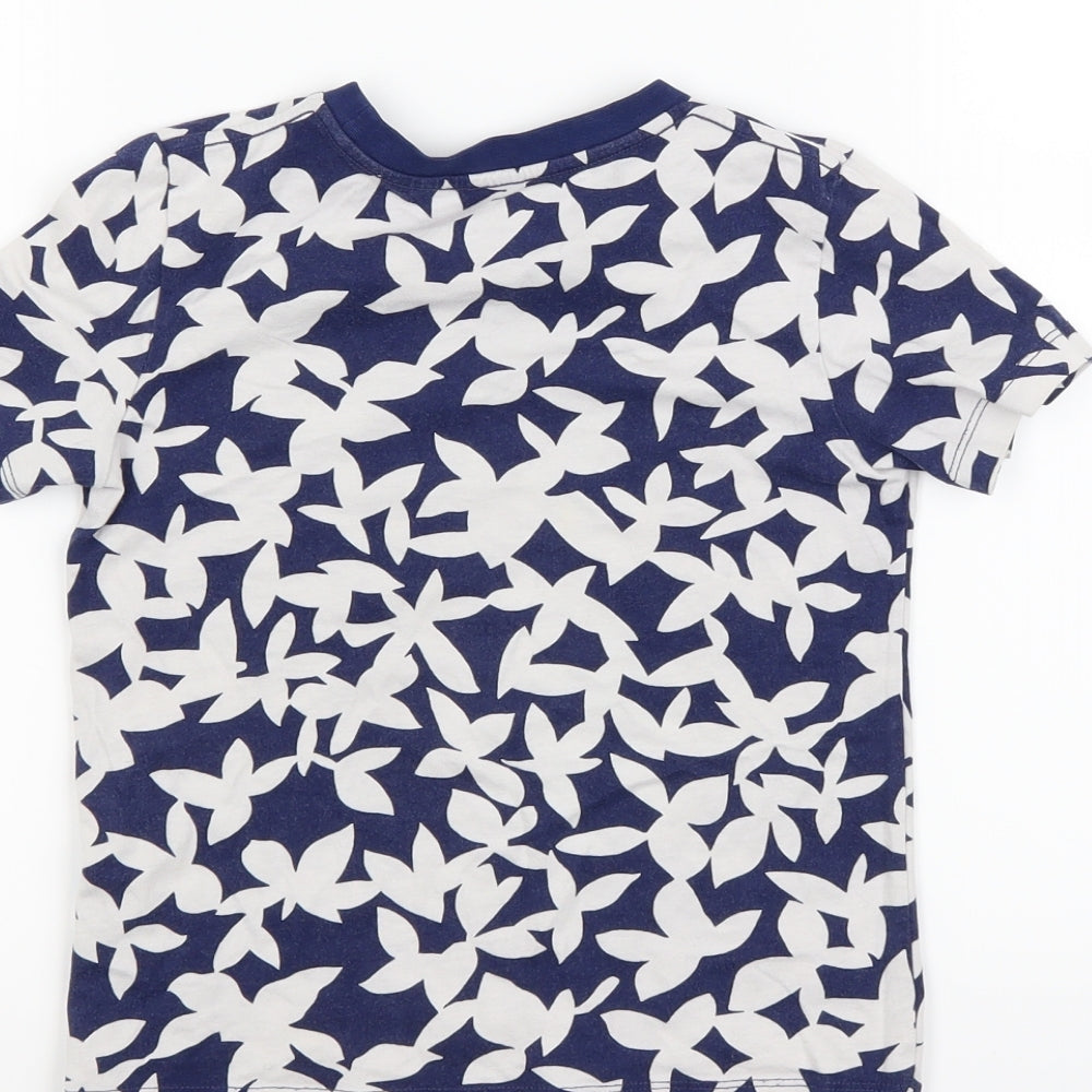 Arket Boys Blue Geometric  Pullover T-Shirt Size 5-6 Years