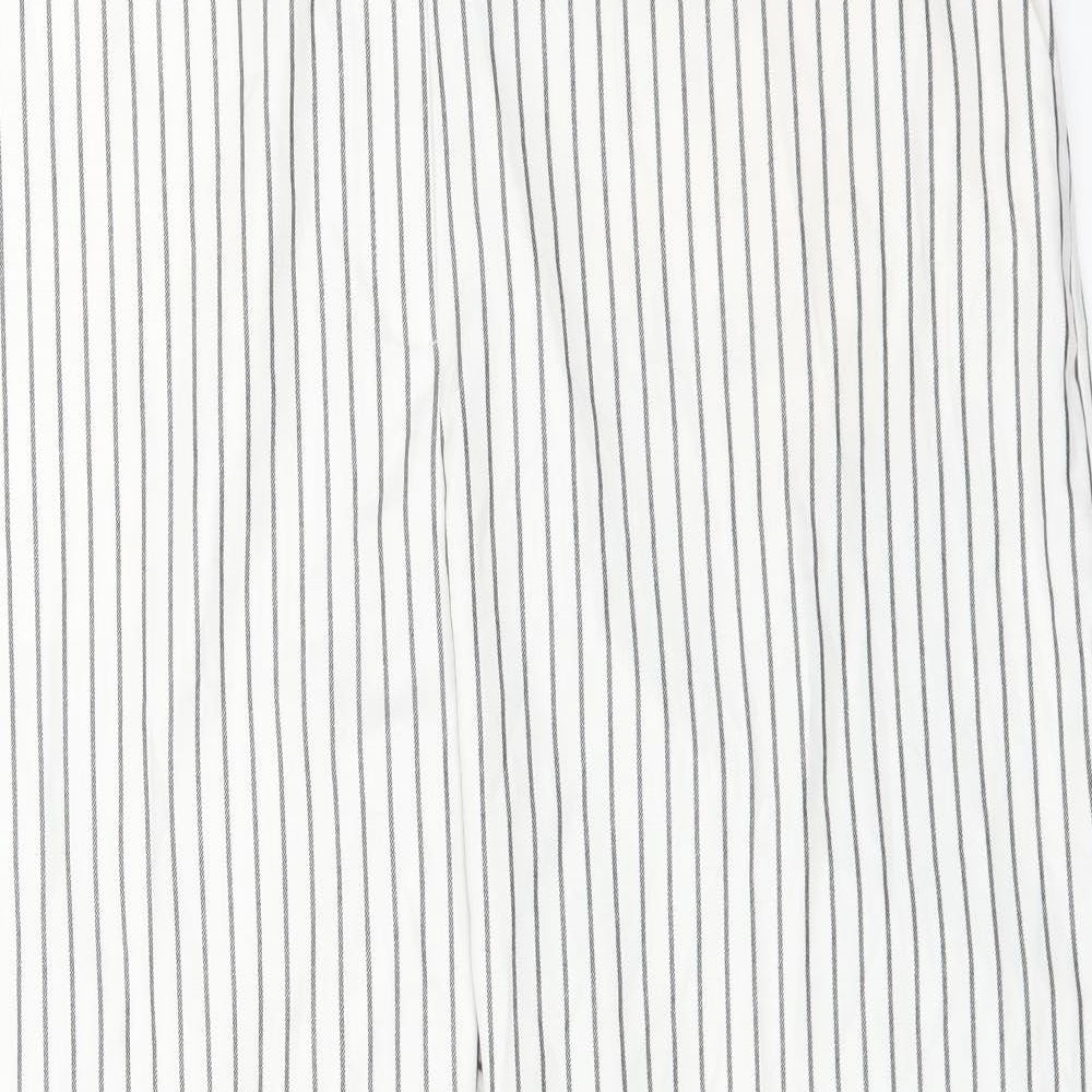 Marks and Spencer Womens White Striped  Trousers  Size 22 L29 in - RELAXED STRAIGHT