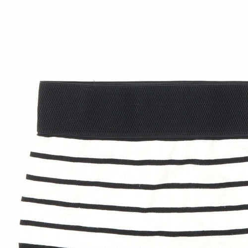 Preworn Womens White Striped Knit Mini Skirt Size 26 in