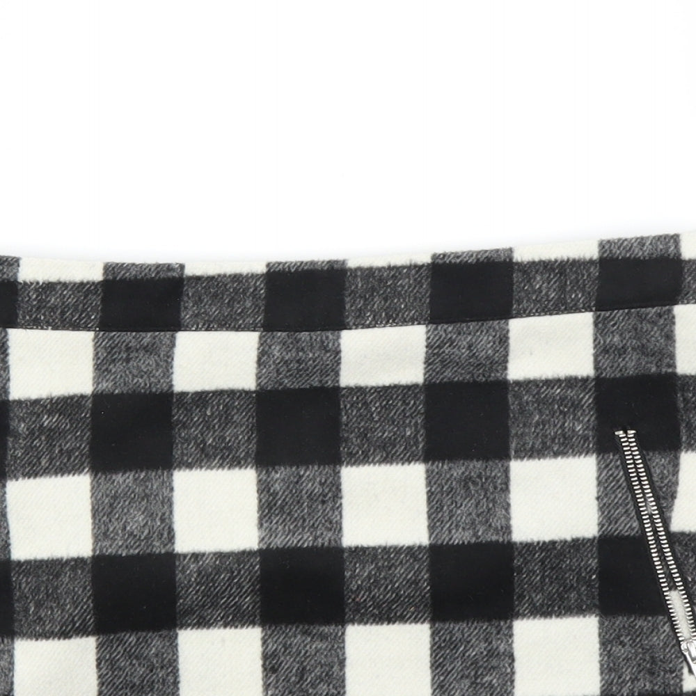 Nutmeg Girls Black Check  Mini Skirt Size 11-12 Years