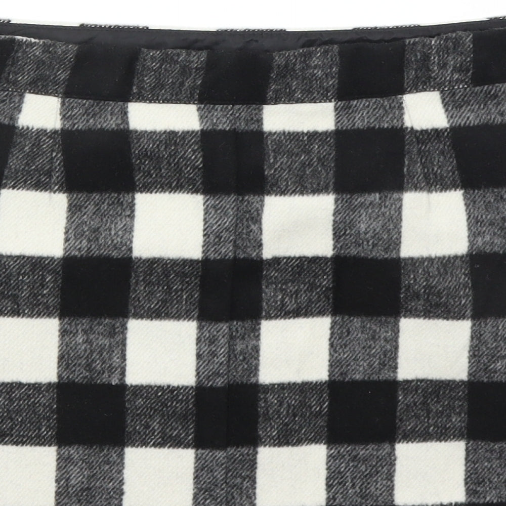 Nutmeg Girls Black Check  Mini Skirt Size 11-12 Years