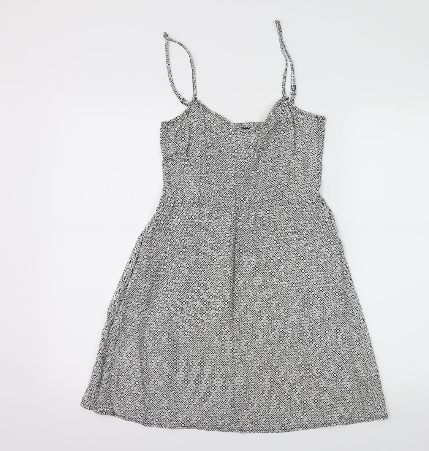 Divided by H&M Womens White Geometric  Skater Dress  Size 6