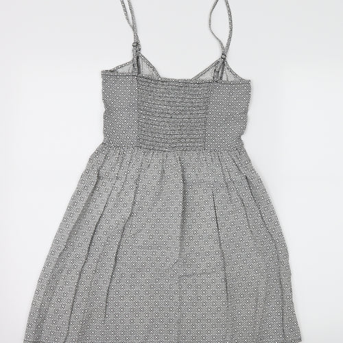 Divided by H&M Womens White Geometric  Skater Dress  Size 6