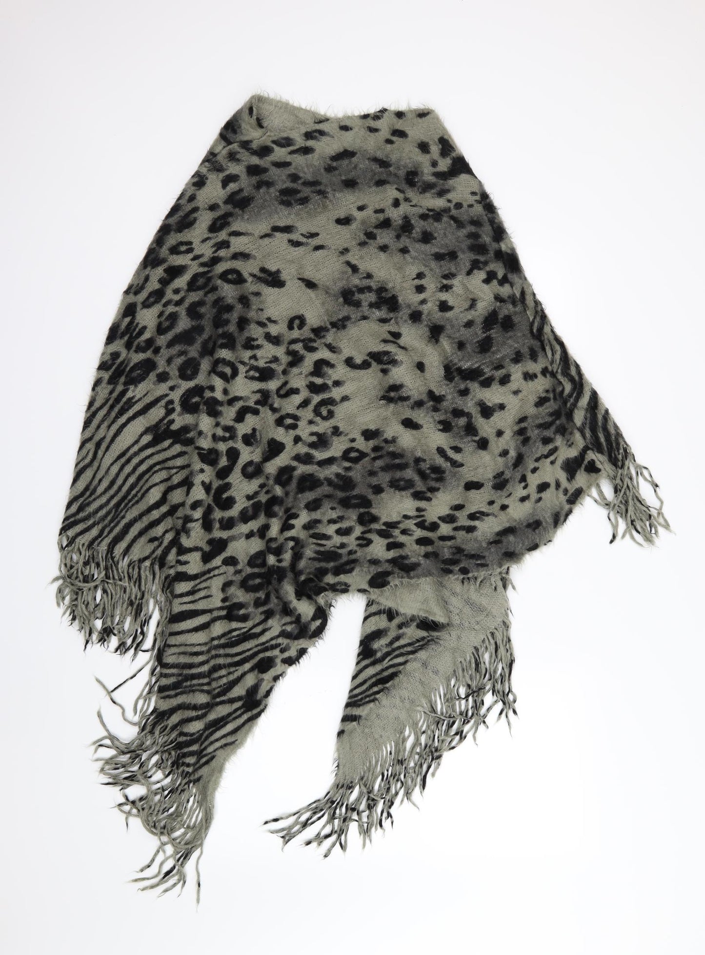 Preworn Womens Grey Animal Print Knit Jacket Poncho One Size