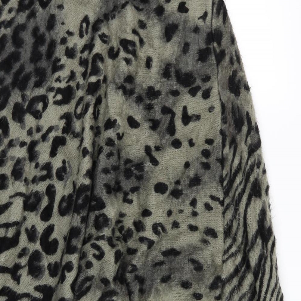 Preworn Womens Grey Animal Print Knit Jacket Poncho One Size
