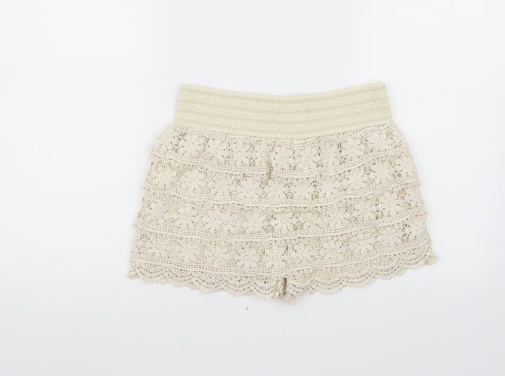 Preworn Womens Beige Bermuda Shorts Size XS