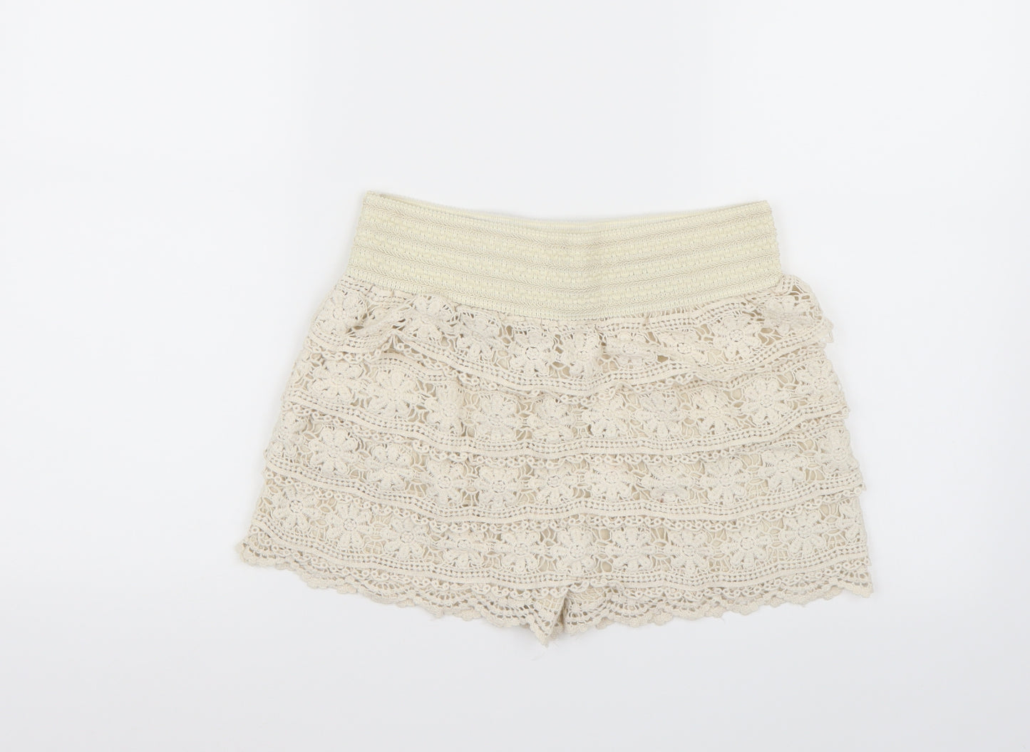 Preworn Womens Beige   Bermuda Shorts Size XS