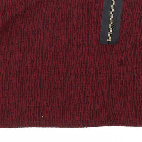 Sparkle & Fade Womens Red   Basic T-Shirt Size L